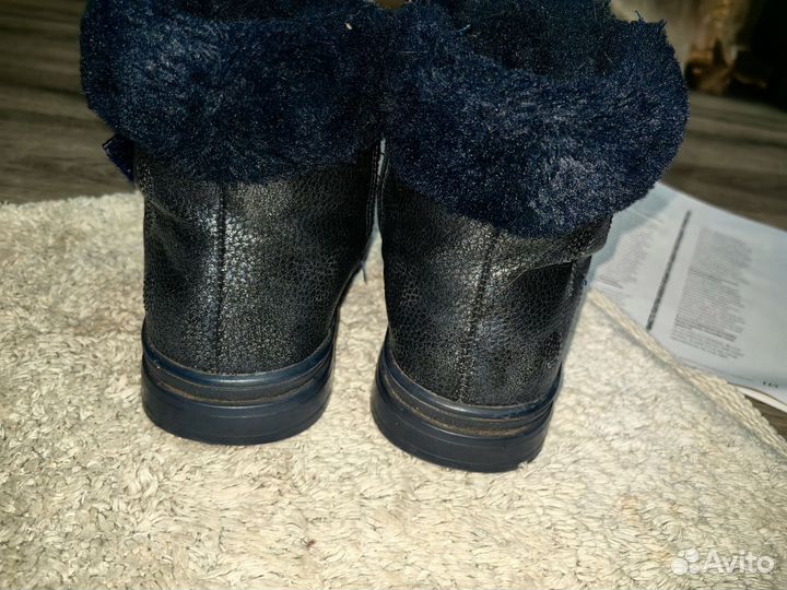 Кожанные сапоги на девочку