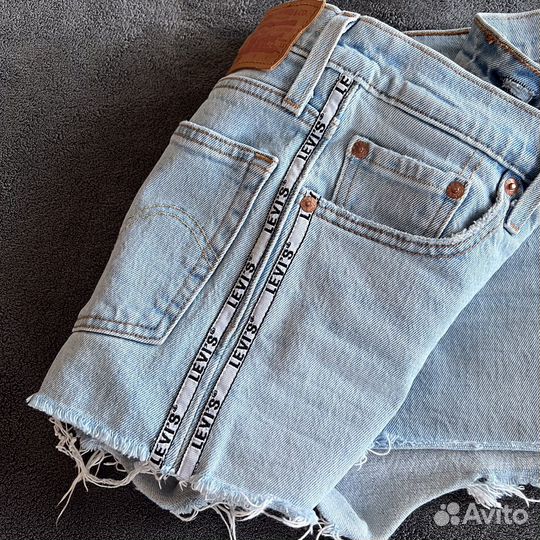 Шорты levis w24