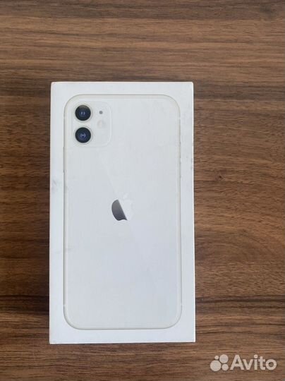 Коробка от iPhone 11