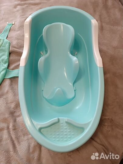 Ванночка для купания новорожденного