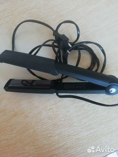 Утюжок для волос Ceramic Ion Technology