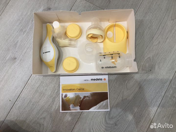 Молокоотсос medela ручной со смартсоской calma