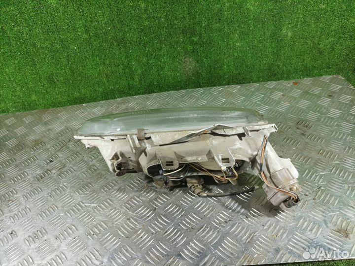 Фара Renault Laguna 1 (1994-2001)