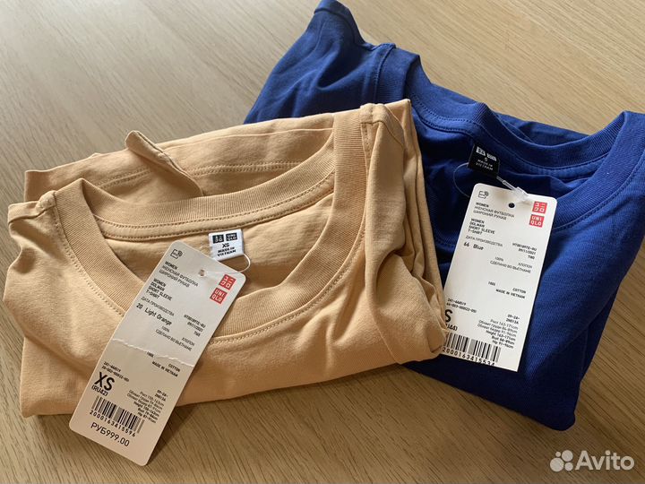 Футболки Uniqlo 2 цвета