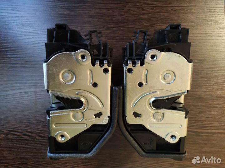 Замок двери BMW F10