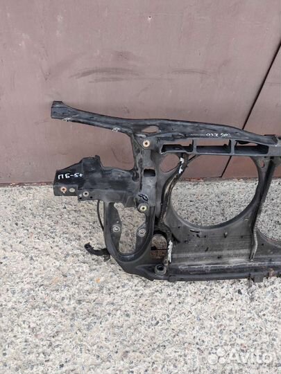 Телевизор Рамка Радиатора Пассат Б5+ 3B0805594