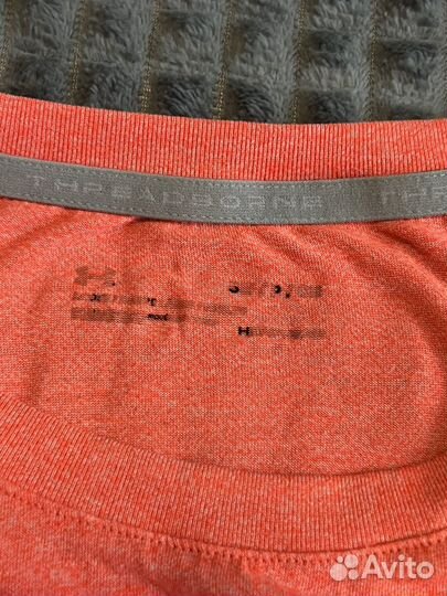 Футболка under armour SM