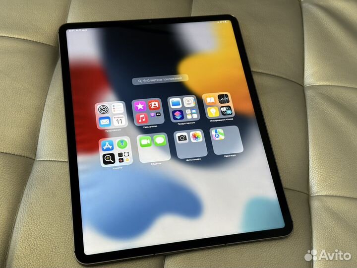 iPad Pro 12.9 2021г (M1) 512gb Wi-Fi+Sim (дефекты)