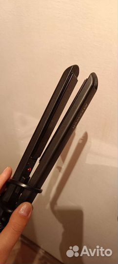 Выпрямитель для волос Максвелл