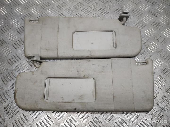 Солнцезащитный козырек Volkswagen Golf 5 2005