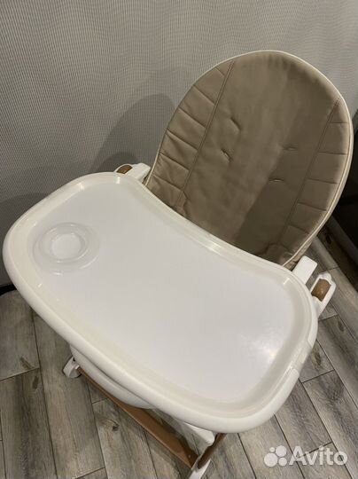 Стульчик для кормления happy baby berny v2