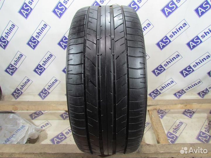 Bridgestone Potenza RE040 255/45 R18 117D