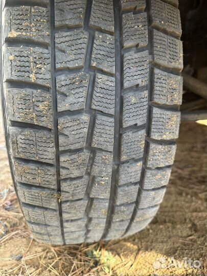 Dunlop ES801 215/60 R16