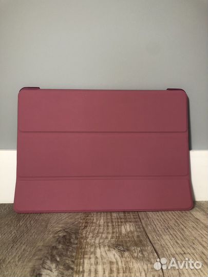 Чехол на iPad