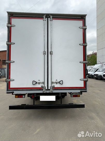 Mitsubishi Fuso Canter, 2022