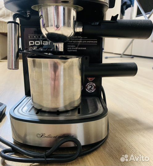 Кофемашина polaris