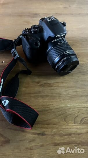 Зеркальный фотоаппарат Canon EOS 1200D