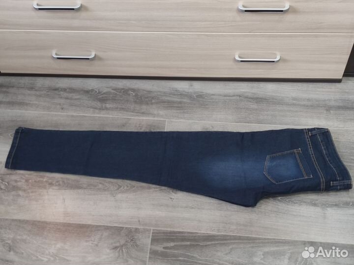 Джинсы женские