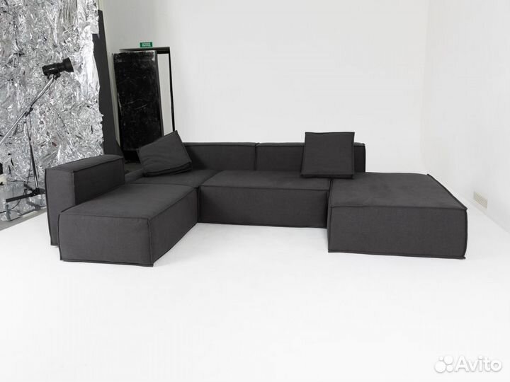 Диван прямои 4400х1700 мм