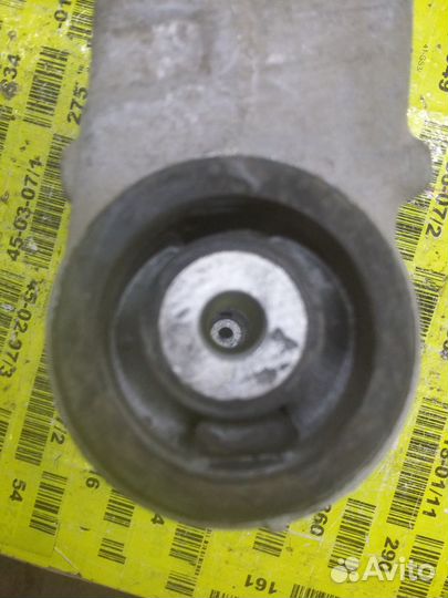 Рычаг задний нижний левый Porsche Panamera