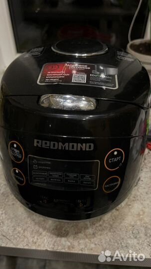 Мультиварка Redmond RMC-03