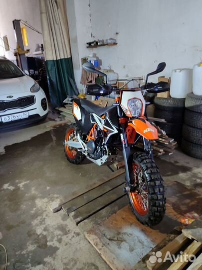 Мотоцикл KTM 690 SMC R