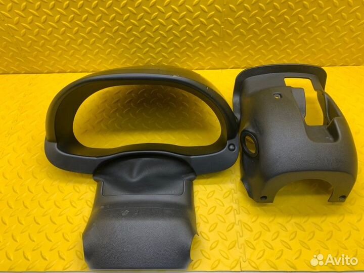 Кожух рулевой колонки Hyundai Solaris седан