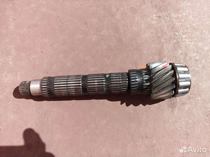 Вторичный вал кпп Меган 3 JR5