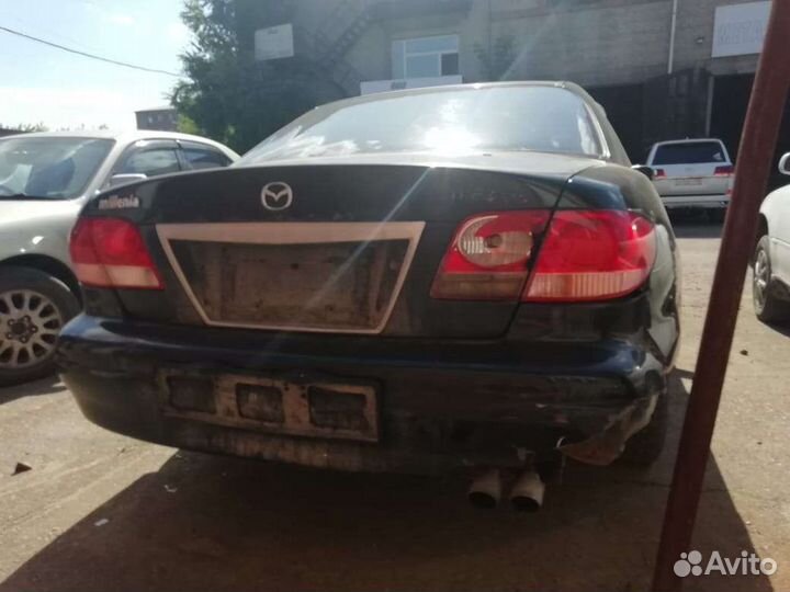Mazda Millenia 2.3 AT, 2002, битый, 90 000 км