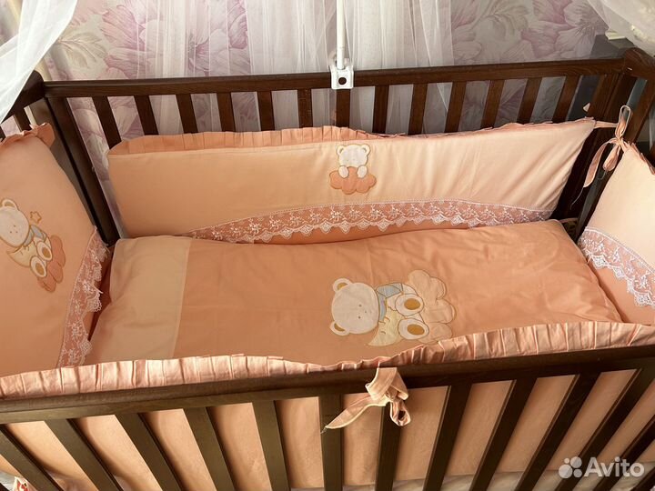 Бортики в детскую кроватку+ постельное бельё
