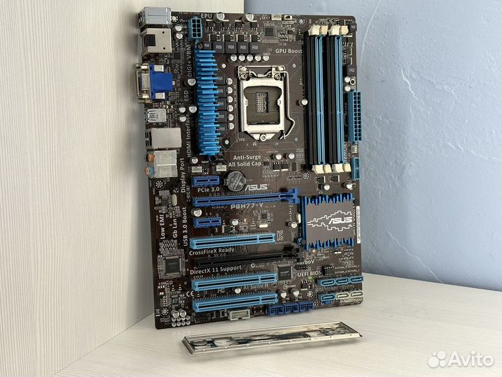Материнская плата asus P8H77-V 1155