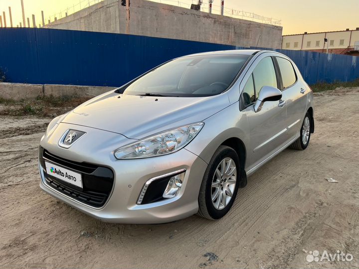 Peugeot 308 1.6 AT, 2012, 177 000 км
