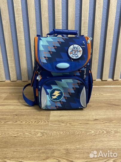 Школьный рюкзак