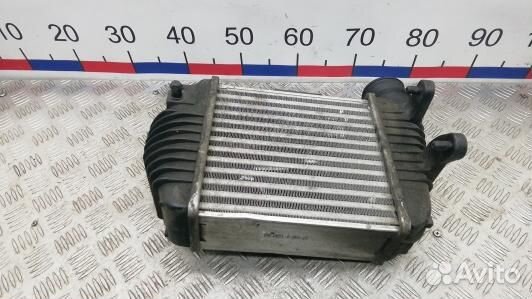Радиатор интеркуллера audi A6 C6 (ZSE11KC01)