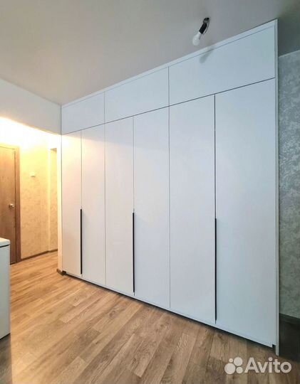 Стильный шкаф