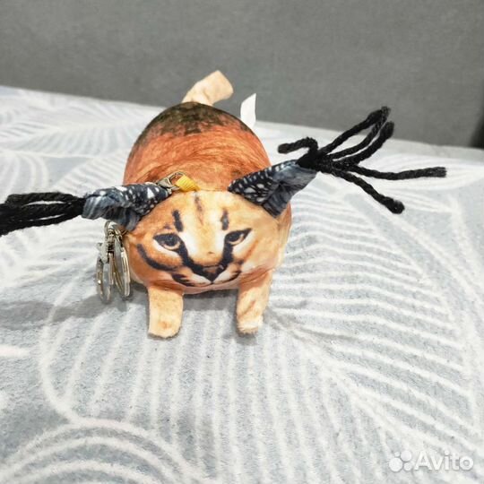 Брелок кот аракал