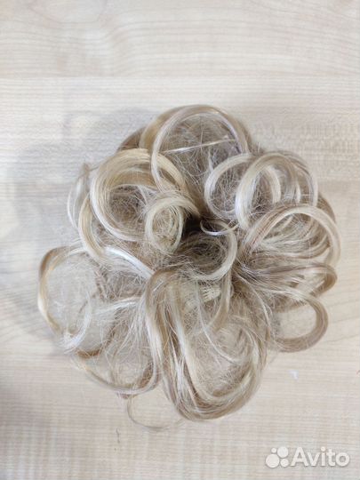 Шиньон на резинке для волос