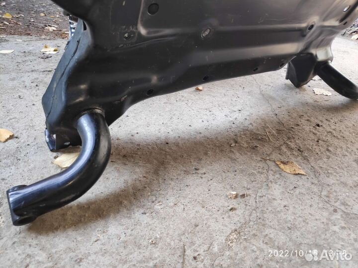 Подрамник mitsubishi lancer 10