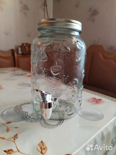 Банки с краном 2л