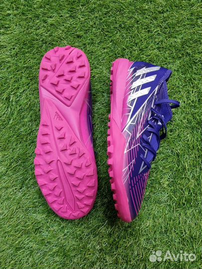 Сороконожки футбольные adidas Predator 39-45