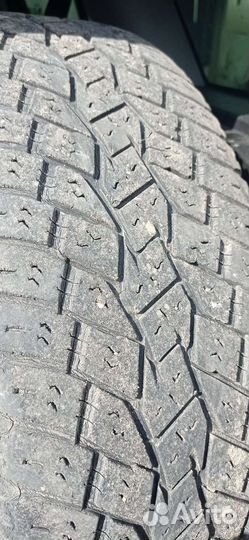 Toyo Open Country A/T 225/65 R17