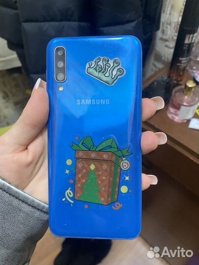 Samsung Galaxy A50, 4/64 ГБ