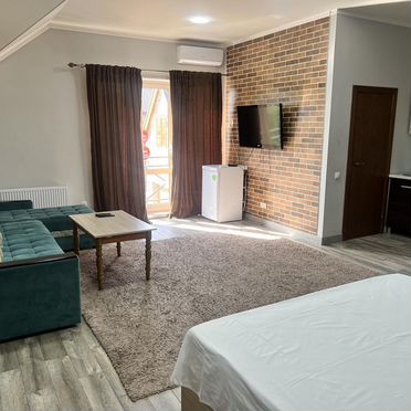 Турист (бывш. Киев)