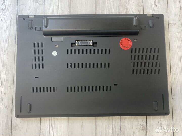 Lenovo thinkpad T470 - i5-7300u\8+256\гарантия
