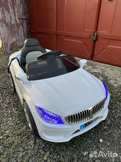 Детский электромобиль