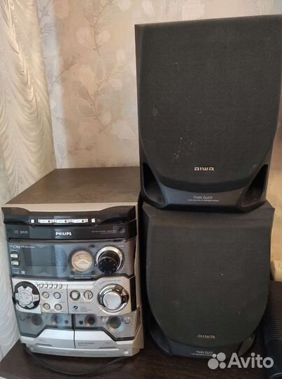 Музыкальный центр