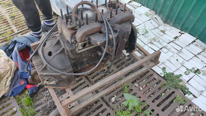 Двигатель газ