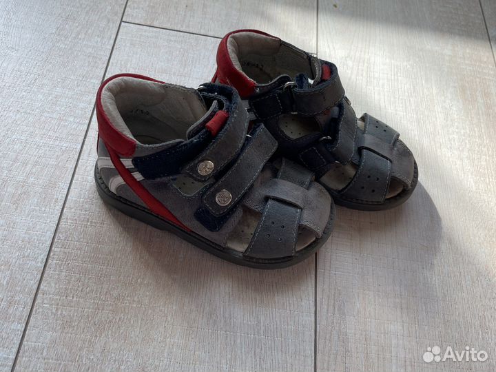 Сандали elegami