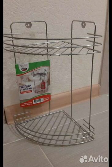Полка в ванную металлическая