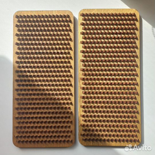 Доска садху с деревянными гвоздями